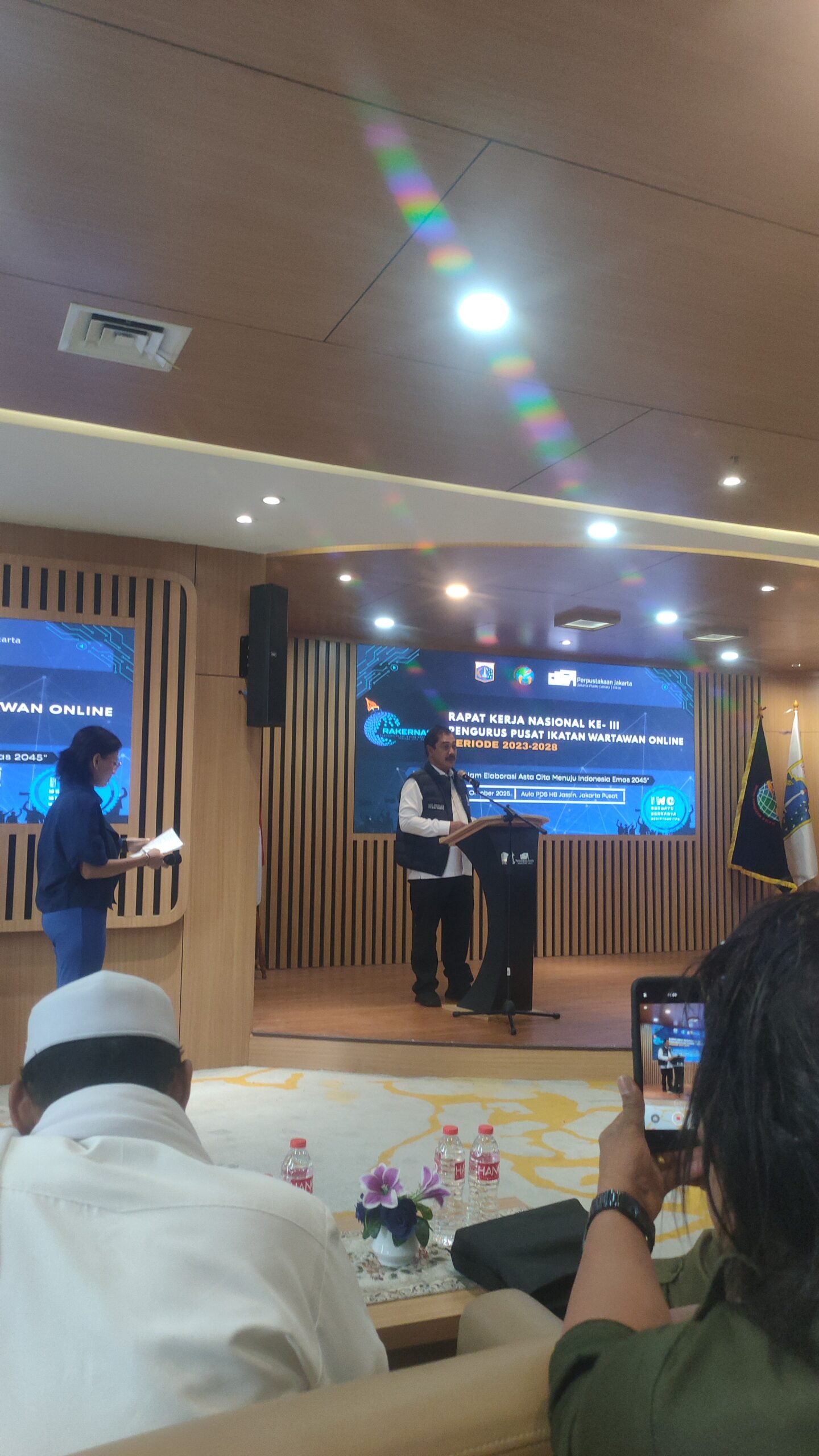 Rapat Kerja Nasional IWO Ke-3 secara Resmi Ditutup Menteri Imigrasi dan Pemasyarakatan Jendral Pol ( Purn ) Drs.Agus Andrianto SH.MH
